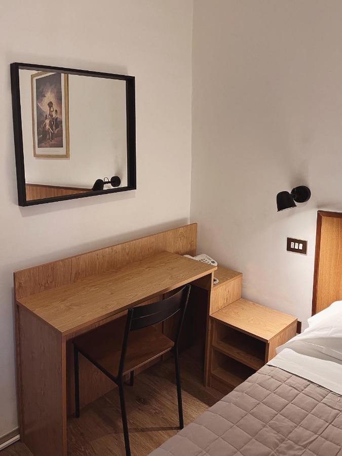 Hotel Umbria Перуджа Екстериор снимка
