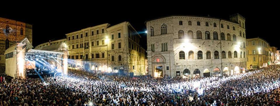 Hotel Umbria Перуджа Екстериор снимка