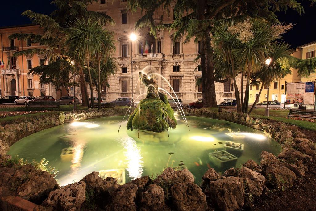 Hotel Umbria Перуджа Екстериор снимка